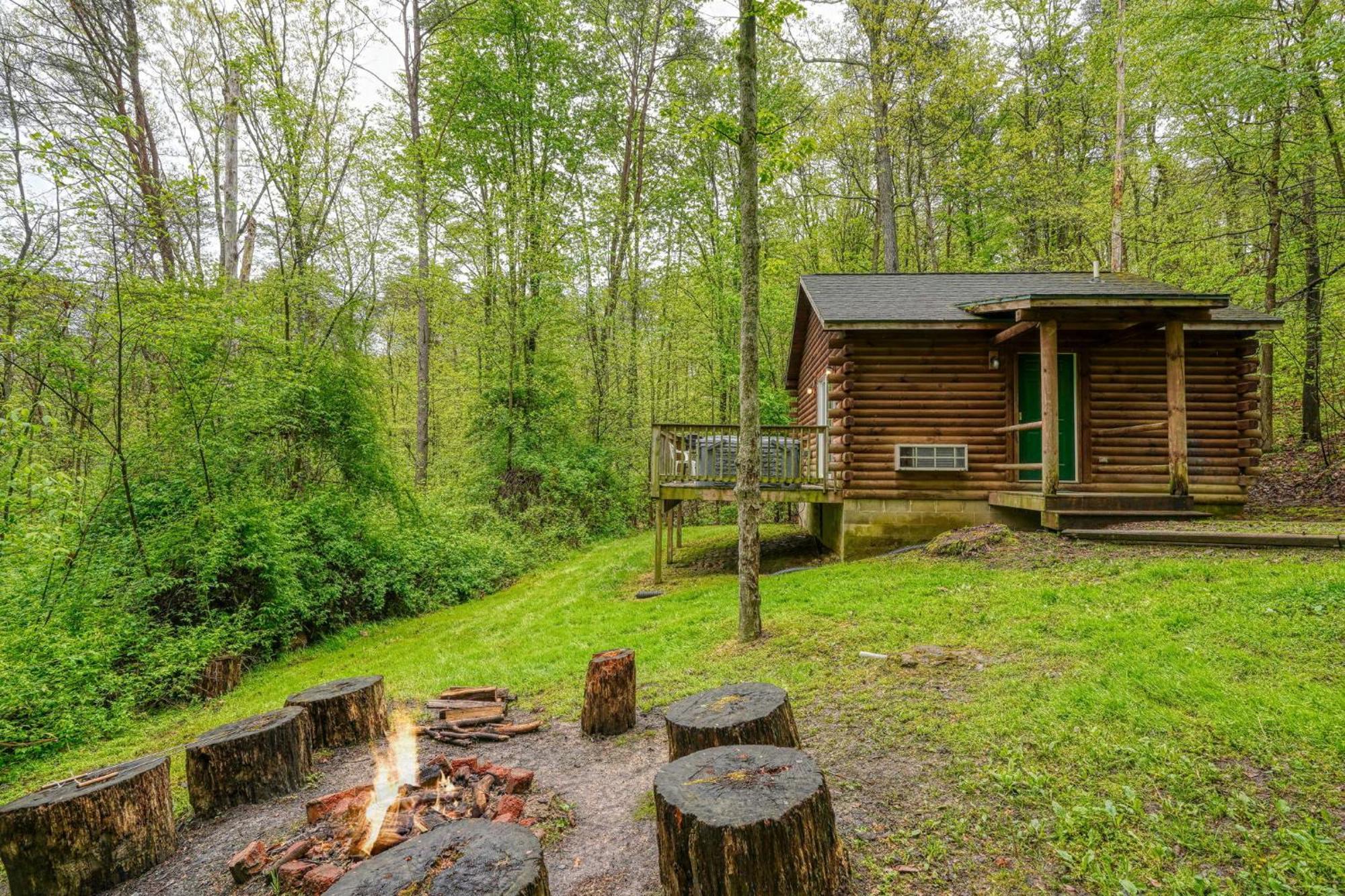 Blue Rose Cabins - Big Woody Cabin Logan Eksteriør bilde