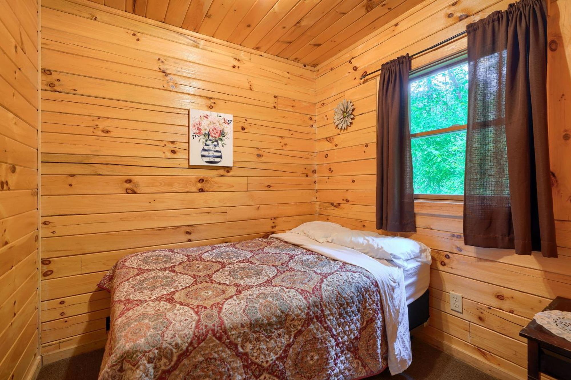 Blue Rose Cabins - Big Woody Cabin Logan Eksteriør bilde